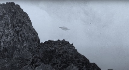 Moment of Contact UFO