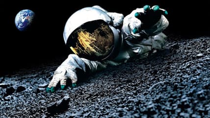 Apollo 18, Mike Flanagan