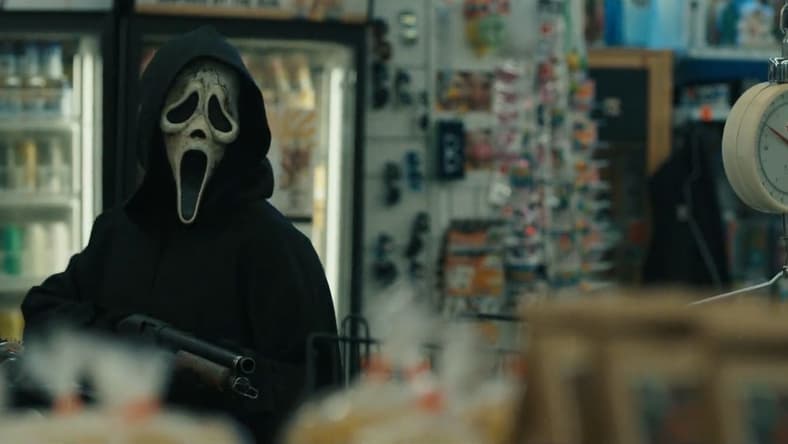 Scream VI ghostface bodega scene