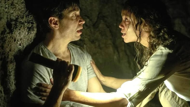 Justin Long Circles Killer Bee Survival Thriller 'Stung'