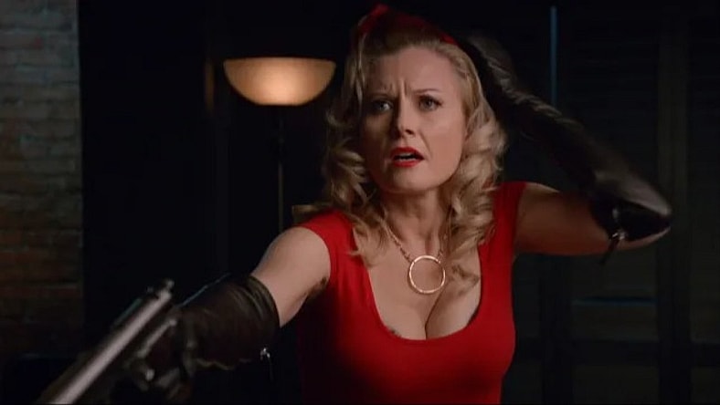 Horror TV Actress Carrie Anne Fleming Passes Away at 51; Starred in 'Supernatural' and 'iZombie'