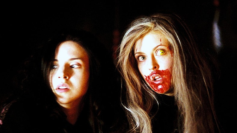 'Ginger Snaps' Is Getting a Vestron Collector's Series Release from Lionsgate!