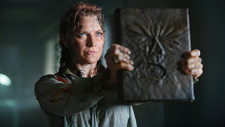‘Evil Dead Burn’ May Secretly Tie Into ‘Ash vs. Evil Dead’ Through Ruby’s House