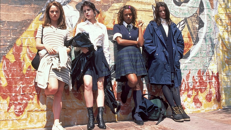 Witchy Cult Classic 'The Craft' Turns 30 [Video]