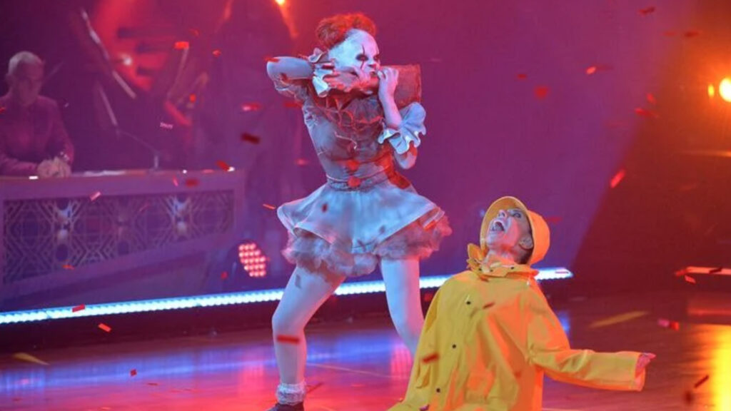 jojo 2 1024x576 - Jojo Siwa Plays Pennywise In Blood-Soaked 'Dancing With The Stars' Routine