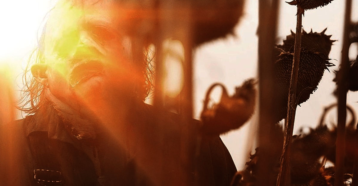 New 'Texas Chainsaw Massacre' Trailer Shows Leatherface Massacring A