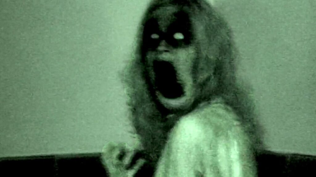 Grave Encounters