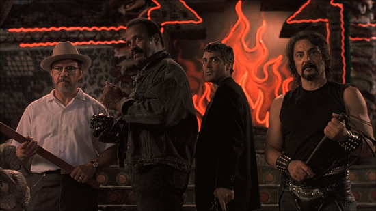 FromDuskTillDawnInside - 4 Movies Where The Heat Is Scarier Than Evil