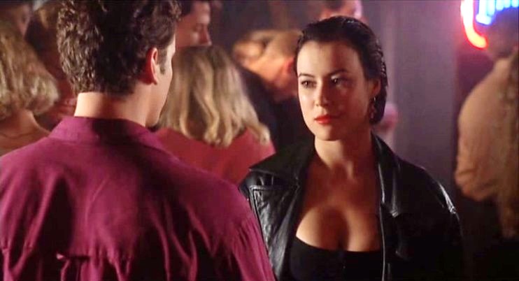 Embrace of The Vampire - The 12 Best Jennifer Tilly Horror Performances (And Where to Stream Them)
