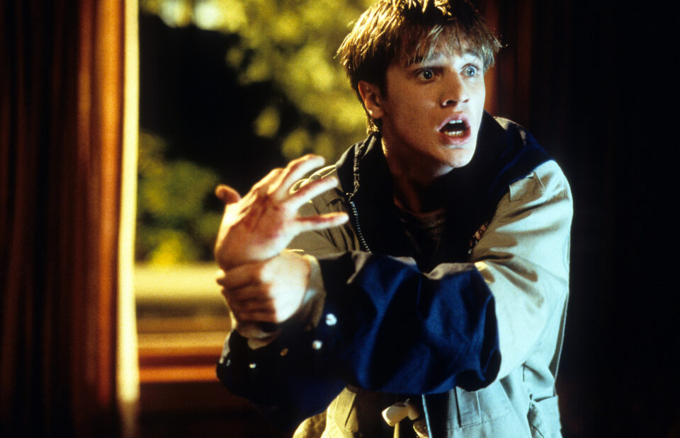 Idle Hands 960x619 - Devon Sawa Says His Best Performance Is From This Underrated Horror Classic