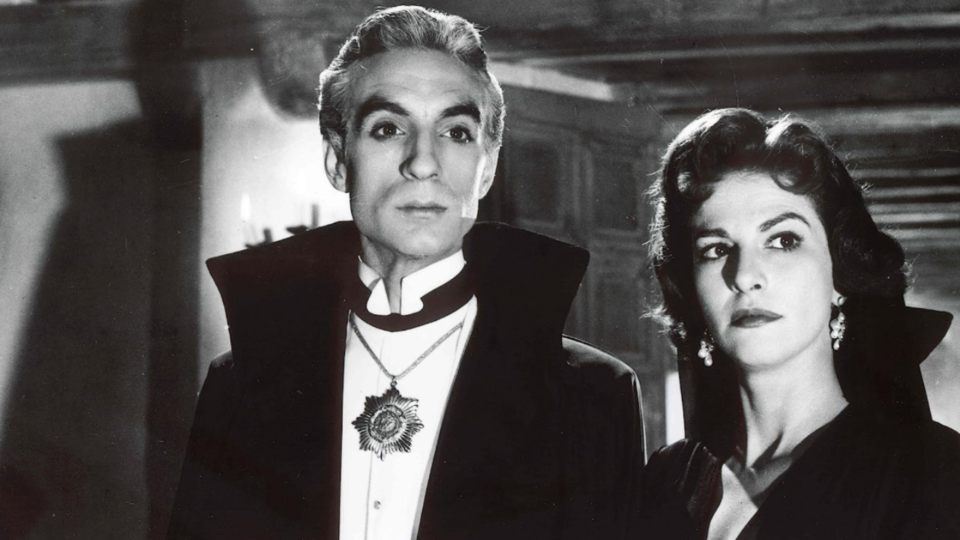 German Robles and Carmen Montejo in El Vampiro