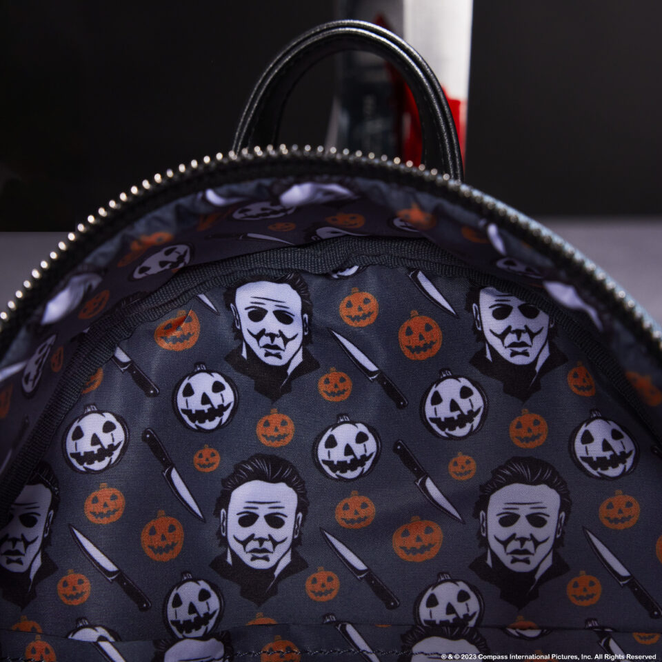 HALLOWEEN MICHAEL MYERS 086 960x960 - Loungefly Releases Michael Myers Collection Just In Time For The Spooky Season [Exclusive]