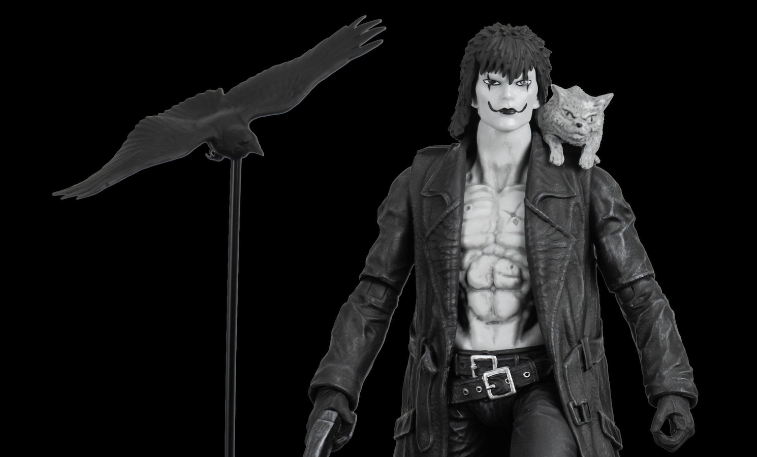 Trick or Treat Studios: 'The Crow', 'Killer Klowns', 'Fallout' Helmet
