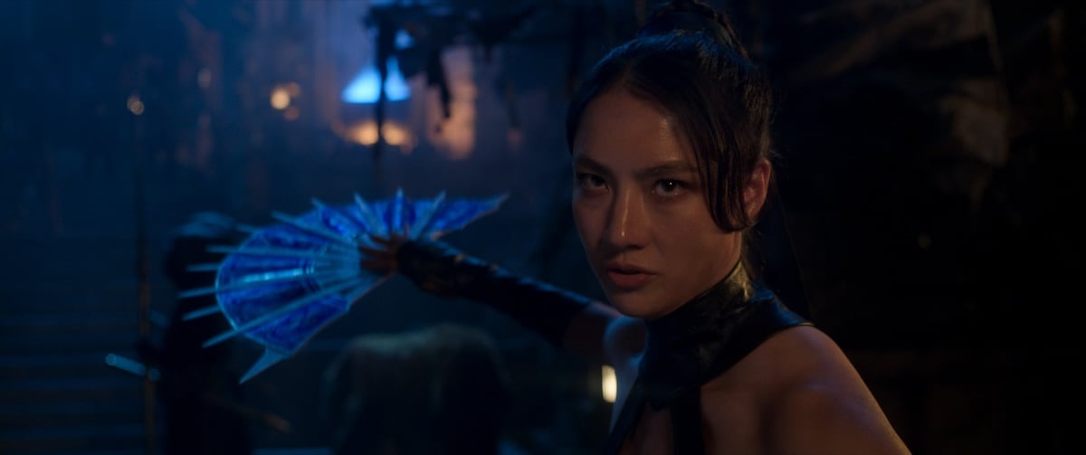 ‘Mortal Kombat II’ Clip Pits Johnny Cage Against Kitana