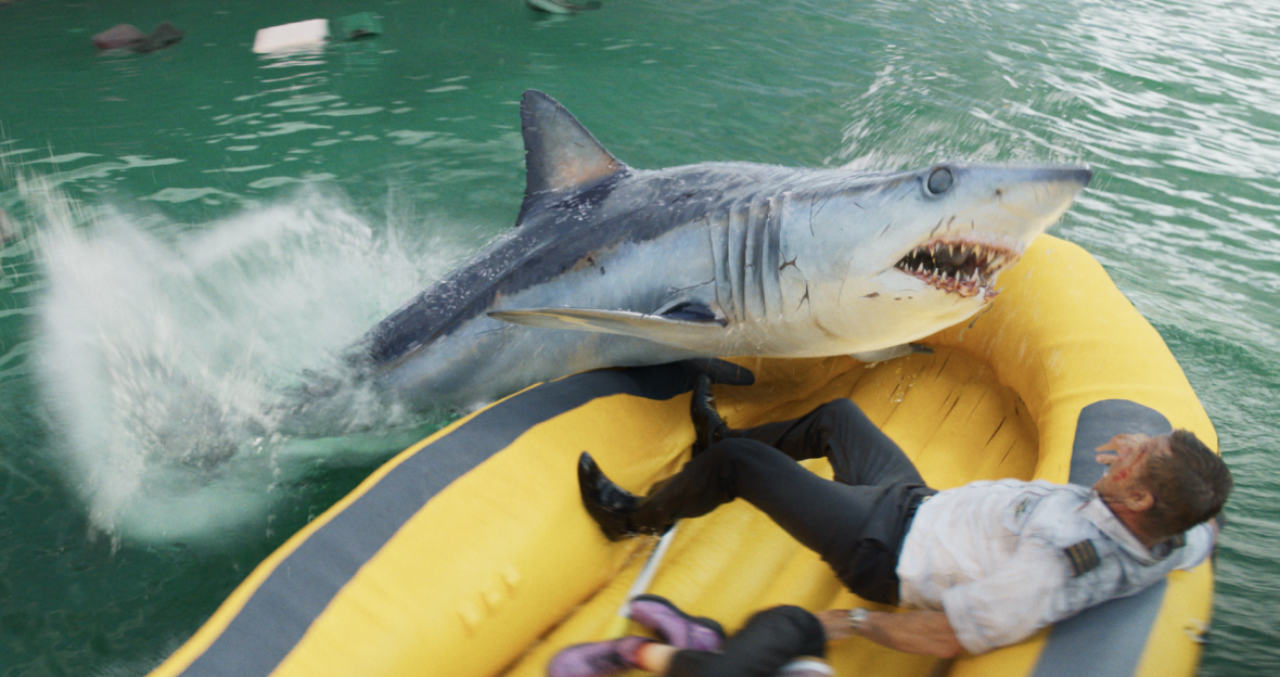 Thrilling Trailer for ‘Deep Water’ Sends Sharks After Plane Crash Survivors