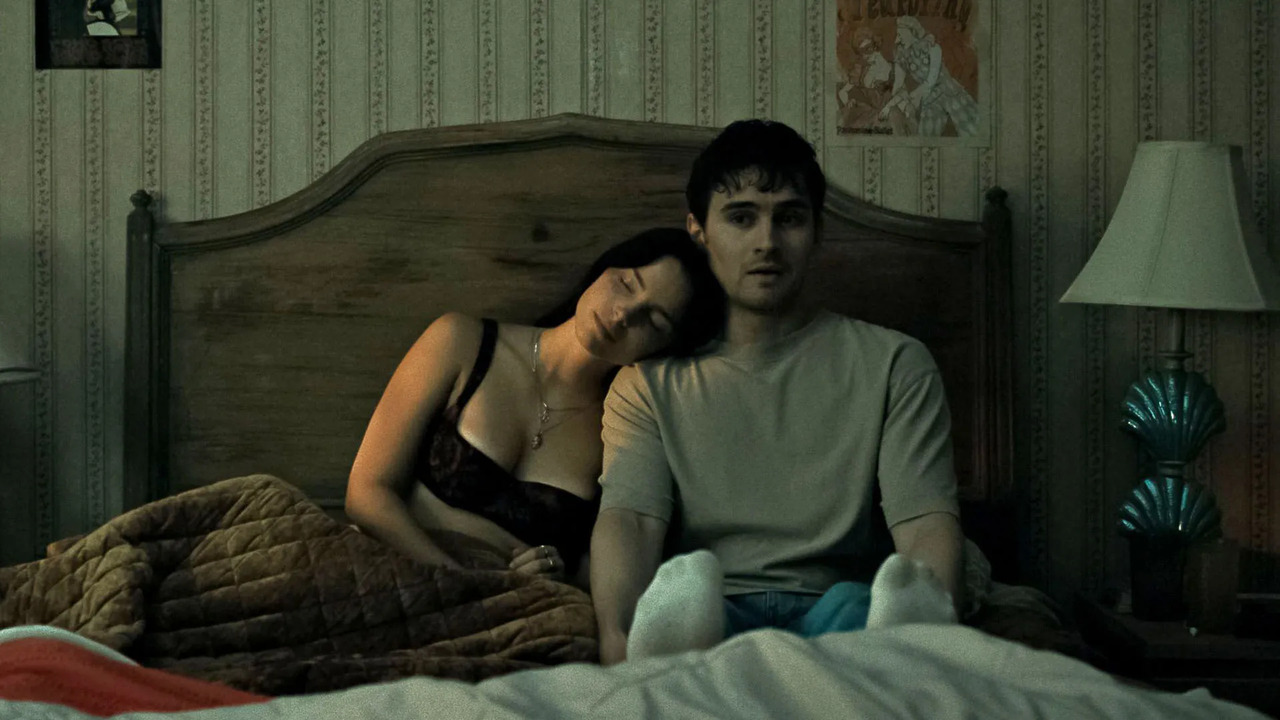 Cuddle Up with New ‘Obsession’ Still