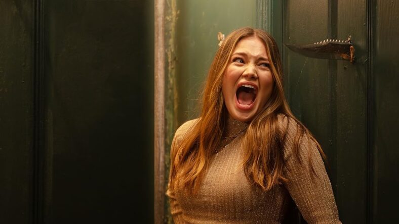 Olivia Holt Heart Eyes