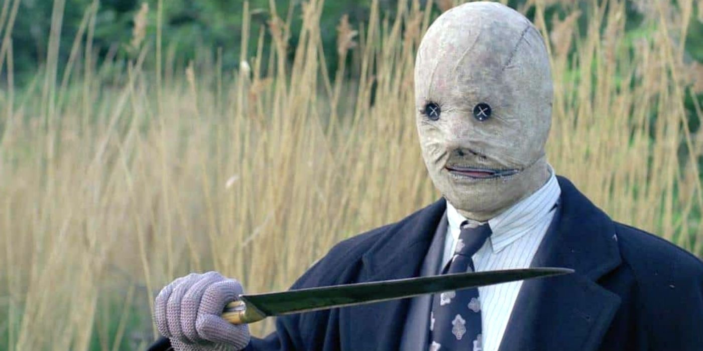 Does ‘Absolute Batman’s New Scarecrow Take Inspiration from ‘Nightbreed’s Masked Killer?