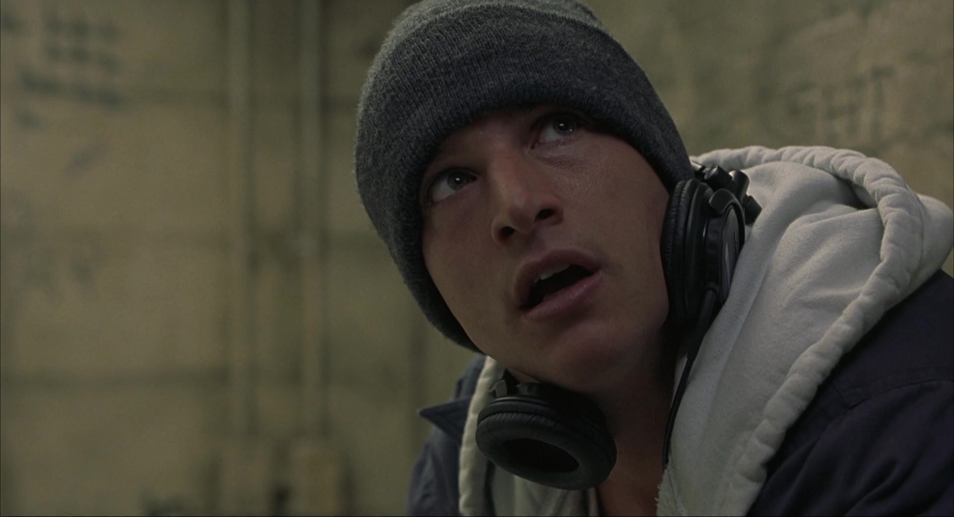 Simon Rex to Get Stuck In a Crappy Situation In the Thriller ‘Don’t Get Up!’
