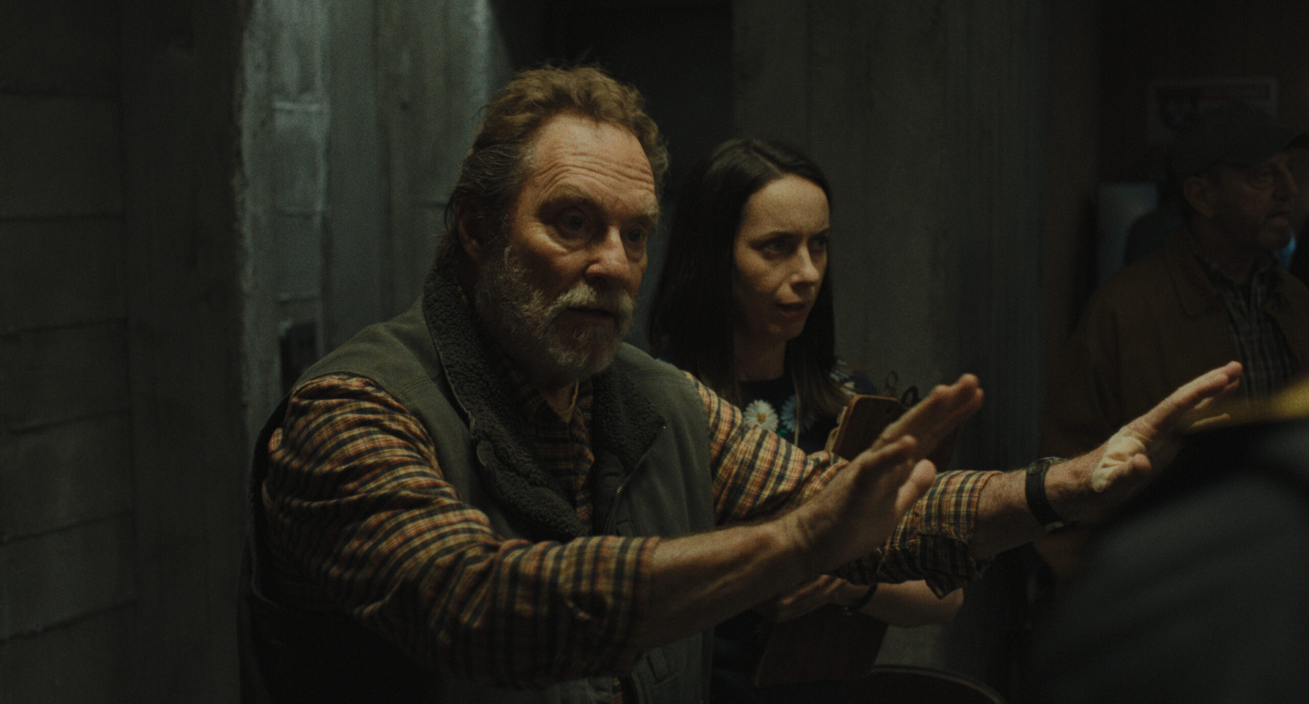 Don’t Panic! It’s the Season Finale of ‘Widow’s Bay’! [Exclusive Clip]
